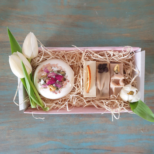 Gift Box with Blossom Secret Bath Bomb and 3x soaps
