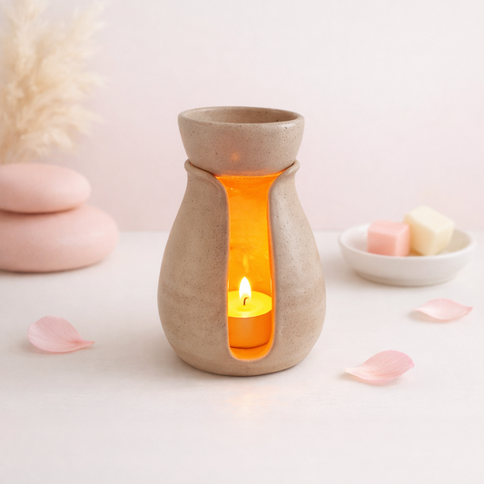 Two pieces ceramic wax burner. Handmade, minimalist design. Suitable for wax melts.